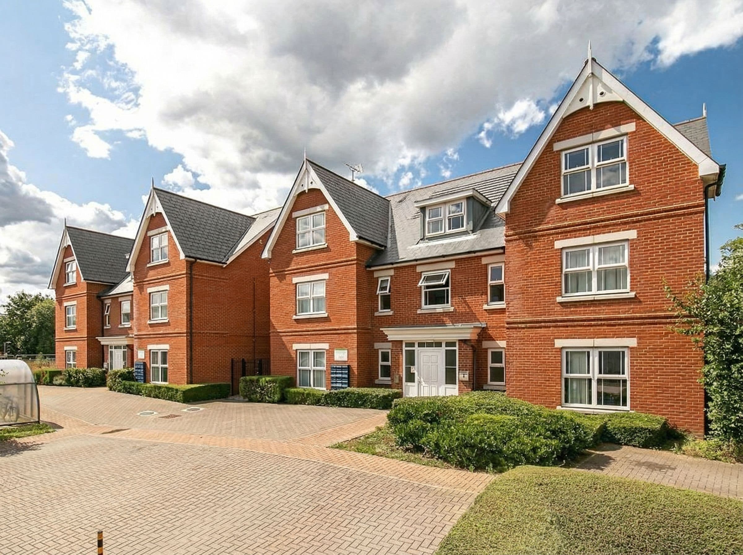 MCR Property Group Expands Portfolio with Parham Student Village